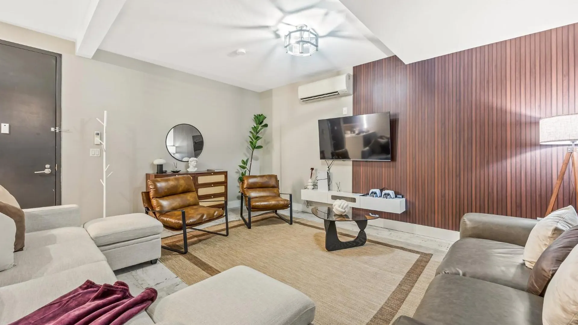 Mid-Century Stay 5Br And 5 Baths W Ps5 & Laundry New York Apartment