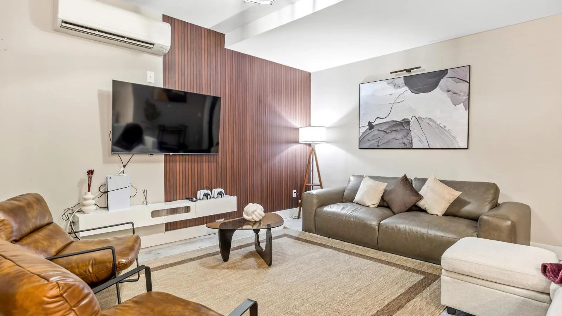 Mid-Century Stay 5Br And 5 Baths W Ps5 & Laundry New York 0*,